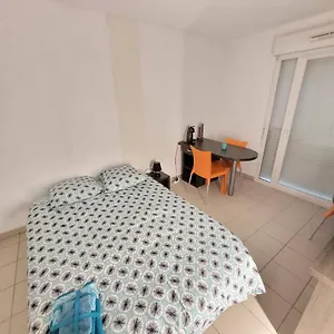 Calme Face à L’hôpital Nord. Appartement